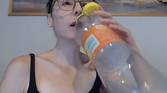 Snapshot of cleophee chatting on September 2025 05:53:02 AM cleophee online show from September 2025 05:53:02 AM