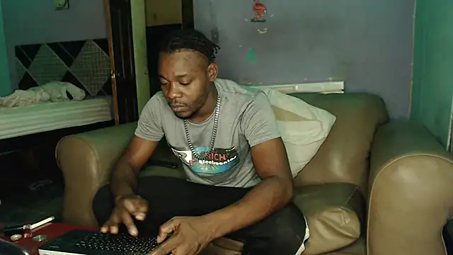 Tirichexxx online show from December 2024 03:32:01 AM