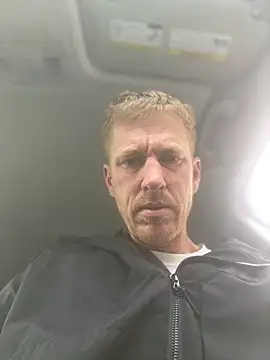 Dgamestrong online show from April 2026 04:19:01 PM