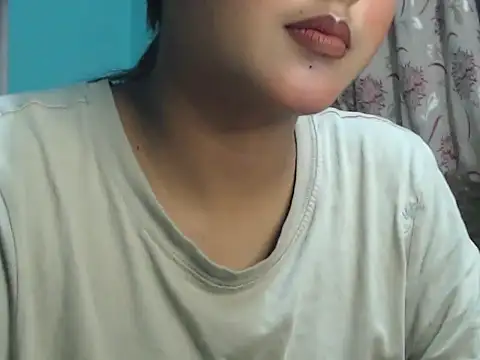 Snapshot of NancyRuvi chatting on October 2025 05:35:01 PM NancyRuvi online show from October 2025 05:35:01 PM