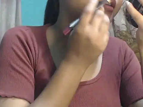 Snapshot of NancyRuvi chatting on November 2025 03:24:02 PM NancyRuvi online show from November 2025 03:24:02 PM