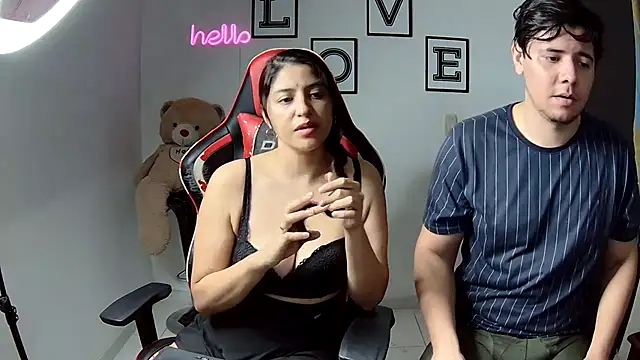 Snapshot of kim_sex_hot chatting on October 2025 08:51:02 PM kim sex hot online show from October 2025 08:51:02 PM