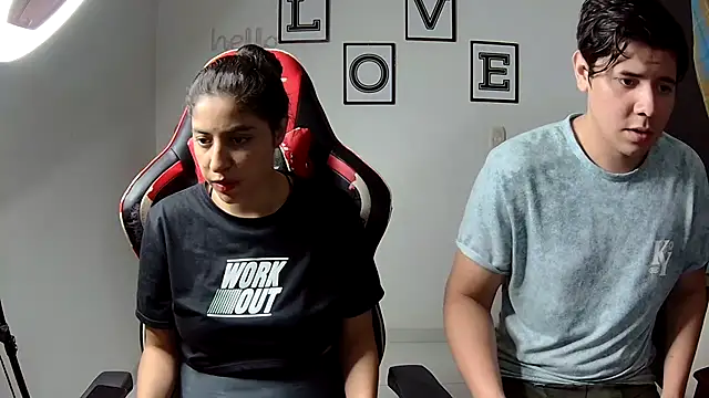 Snapshot of kim_sex_hot chatting on October 2025 09:15:01 PM kim sex hot online show from October 2025 09:15:01 PM