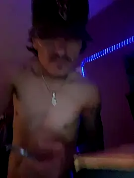 Snapshot of Jbizzle247 chatting on November 2025 04:11:01 AM Jbizzle247 online show from November 2025 04:11:01 AM