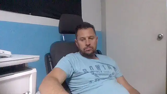 rabyto2 online show from April 2026 07:34:01 PM