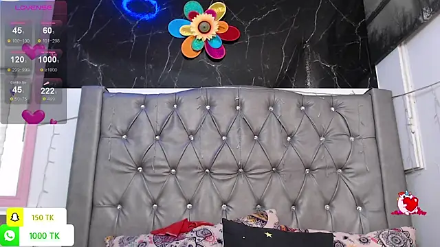 LAILAGUMMY online show from December 2025 02:02:02 PM