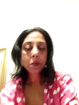 Mahi4luv online show from September 2025 10:14:02 PM