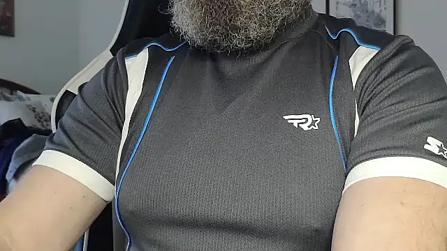 Snapshot of usdirtymikee9 chatting on December 2025 06:38:01 PM usdirtymikee9 online show from December 2025 06:38:01 PM