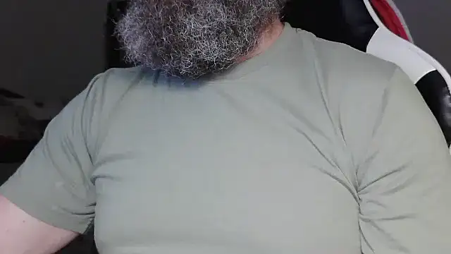 Snapshot of usdirtymikee9 chatting on December 2025 03:01:02 AM usdirtymikee9 online show from December 2025 03:01:02 AM