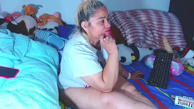 estrellita fugaz16x online show from June 2026 03:02:02 AM