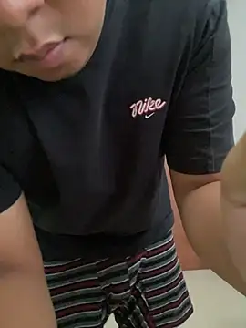 partyesban online show from April 2026 04:25:01 PM