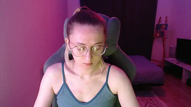 AnabelFrel online show from November 2025 01:18:01 AM