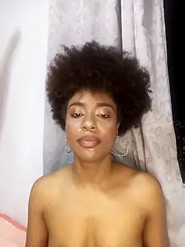 thaimy  online show from October 2025 11:39:01 PM