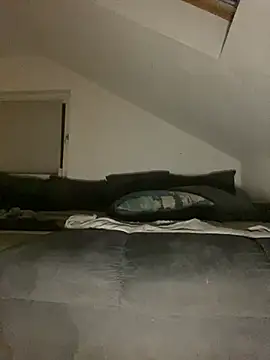 Vlad200472 online show from March 2025 09:37:02 PM