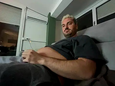 Snapshot of Chublover66 chatting on October 2025 10:29:01 PM Chublover66 online show from October 2025 10:29:01 PM