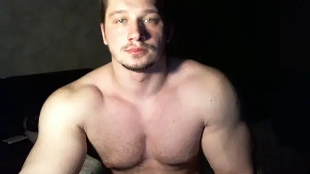 LionEdwin online show from March 2025 10:04:02 PM