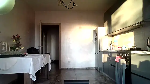 JulianaGold1 online show from May 2026 05:07:02 PM