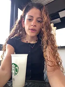 Snapshot of alana15 chatting on November 2025 04:19:02 PM alana15 online show from November 2025 04:19:02 PM