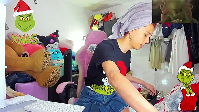 Lawrncesofiets online show from December 2025 05:07:01 PM