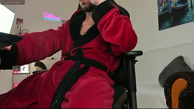 Snapshot of marioslim chatting on March 2026 09:46:01 AM marioslim online show from March 2026 09:46:01 AM