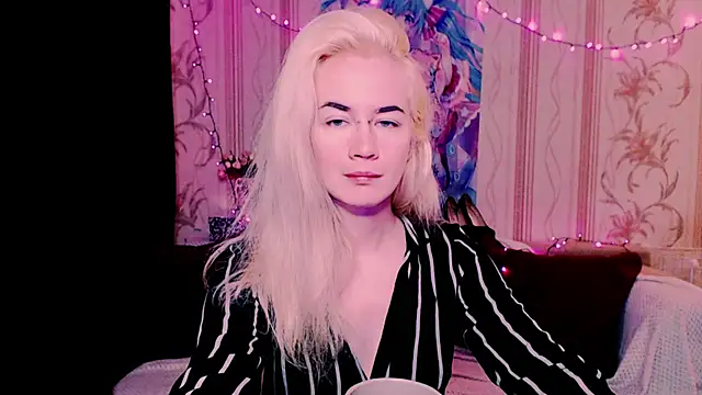 xxxcharismaaa online show from June 2026 06:23:02 AM
