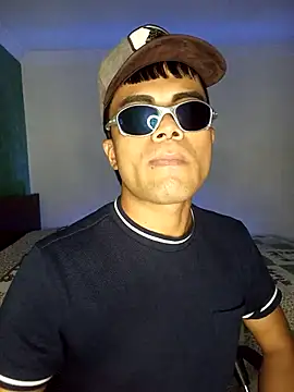 pinedasex777 online show from September 2025 10:43:01 PM