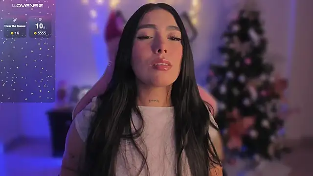 Snapshot of shantall_vidales_ chatting on December 2024 05:49:02 AM shantall vidales online show from December 2024 05:49:02 AM