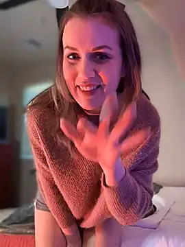 Snapshot of MaiseKnox chatting on December 2024 09:20:01 PM MaiseKnox online show from December 2024 09:20:01 PM