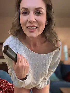 Snapshot of MaiseKnox chatting on February 2025 12:53:02 AM MaiseKnox online show from February 2025 12:53:02 AM