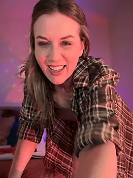 Snapshot of MaiseKnox chatting on March 2025 12:42:02 AM MaiseKnox online show from March 2025 12:42:02 AM