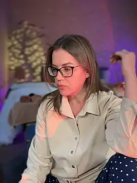 Snapshot of MaiseKnox chatting on March 2025 07:49:02 PM MaiseKnox online show from March 2025 07:49:02 PM