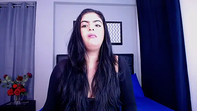 loveyouzahara2020 online show from November 2025 11:25:01 PM