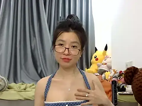 Cute Ruby01 online show from January 2025 12:31:01 PM