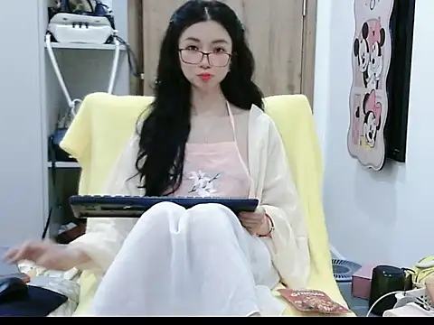 Cute Ruby01 online show from April 2026 01:19:01 PM