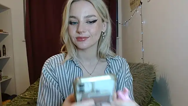 April LoveUK online show from January 2025 10:41:01 PM