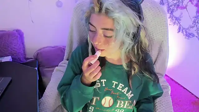 Snapshot of Sammysammy_ chatting on March 2025 05:31:01 AM Sammysammy online show from March 2025 05:31:01 AM