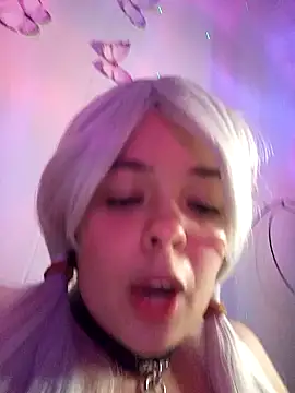 Snapshot of NinaSweet2 chatting on January 2025 03:31:02 AM NinaSweet2 online show from January 2025 03:31:02 AM