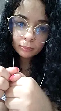 Snapshot of NinaSweet2 chatting on February 2025 06:50:02 AM NinaSweet2 online show from February 2025 06:50:02 AM