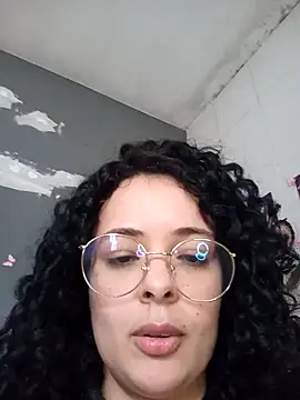 Snapshot of NinaSweet2 chatting on September 2025 03:57:01 PM NinaSweet2 online show from September 2025 03:57:01 PM