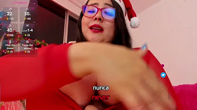 Snapshot of AudredLovely chatting on December 2024 07:46:01 AM AudredLovely online show from December 2024 07:46:01 AM