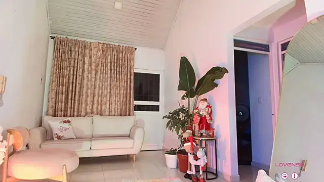 Snapshot of erotik_lady chatting on December 2025 11:45:02 PM erotik lady online show from December 2025 11:45:02 PM