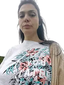 JoLeNe27 online show from March 2025 01:32:02 PM