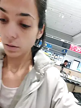 JoLeNe27 online show from September 2025 06:18:01 AM