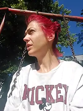JoLeNe27 online show from June 2026 05:17:01 AM
