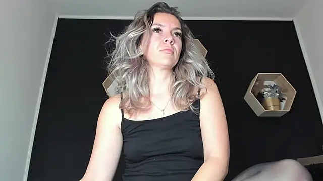 Alesys69 online show from September 2025 09:53:01 PM