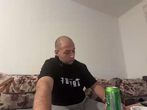 Flakka95 online show from January 2026 01:11:02 AM