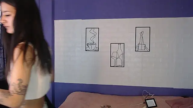 skinny Yizz online show from April 2026 06:25:01 PM