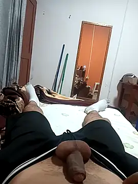 Snapshot of Lubraes chatting on October 2025 03:51:02 AM Lubraes online show from October 2025 03:51:02 AM