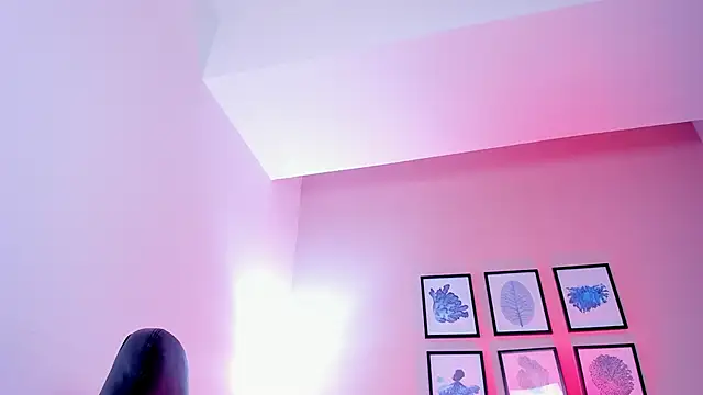 Snapshot of Sabrina_Sabrock_ chatting on November 2025 06:46:01 AM Sabrina Sabrock online show from November 2025 06:46:01 AM