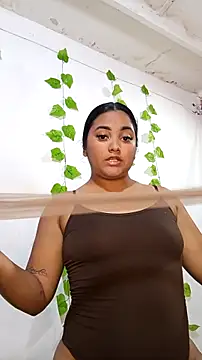 shayna all online show from October 2025 06:30:02 PM